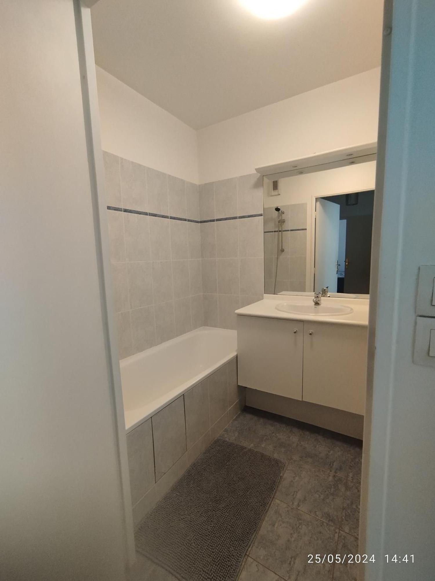 Appartement A Proximite De Disney De Val D Europe Montévrain Kültér fotó